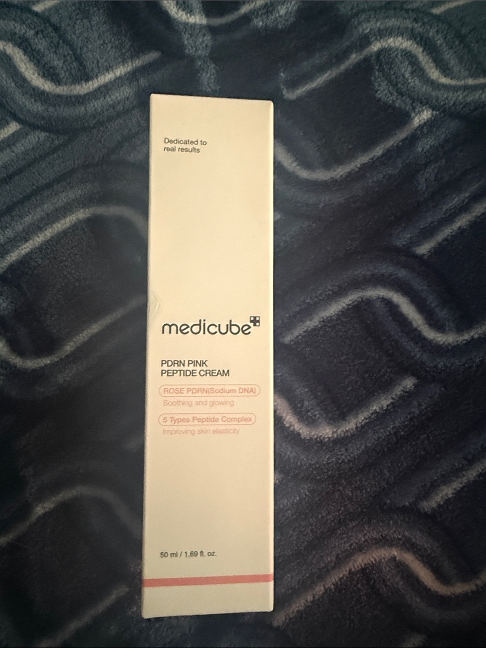 Medicube PDRN Pink Peptide Cream